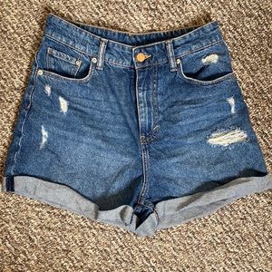 H&M denim shorts